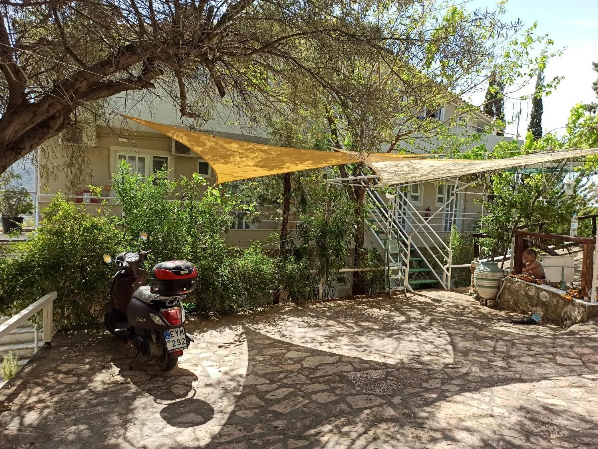 Heras Garden Vasiliki  Exterior photo