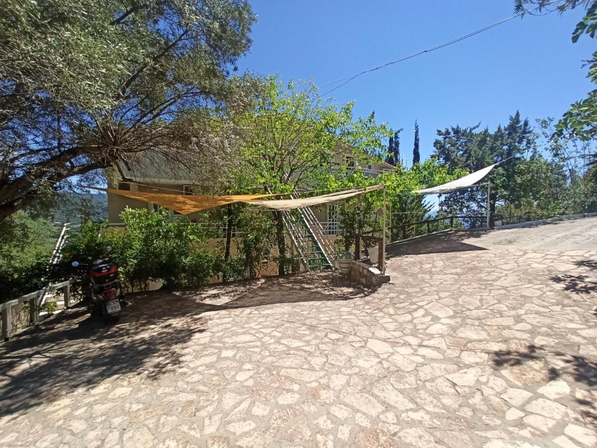 Heras Garden Vasiliki  Exterior photo